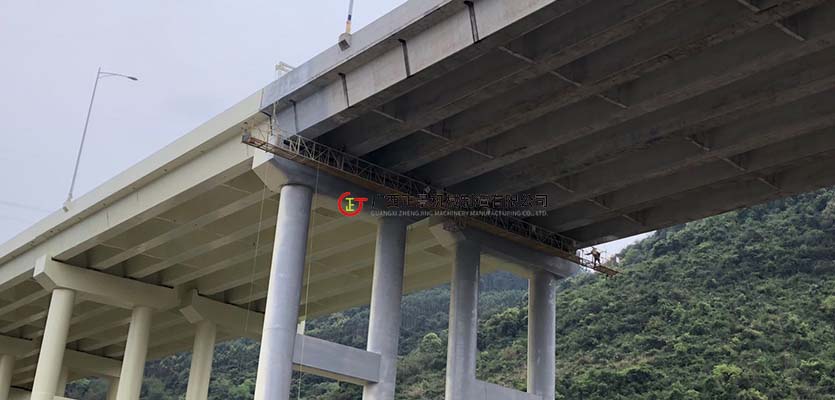 橋梁檢測車