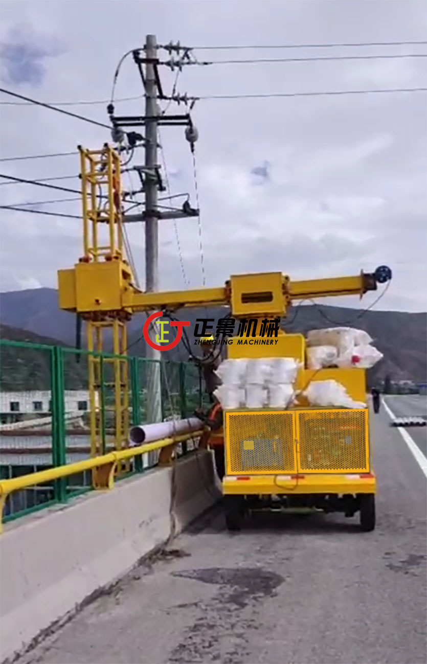 橋梁排水管安裝設備